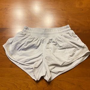 White Hotty Hot Low-rise lined short 2.5” size 2